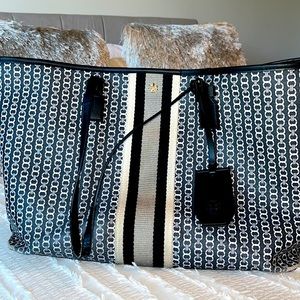COPY - Tory Burch Gemini Link Tote Bag 👜